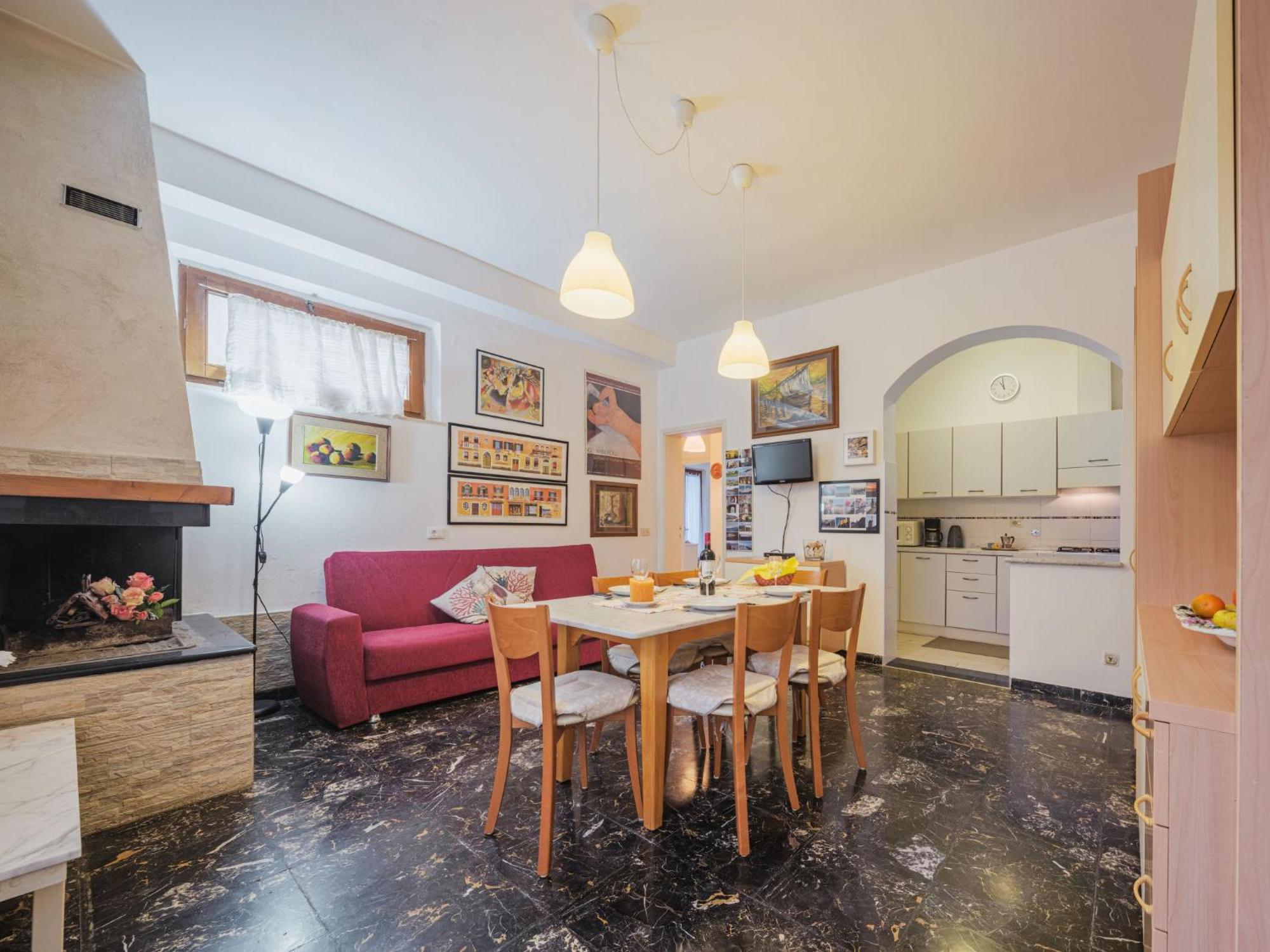 Apartment Ilaria By Interhome Марина-ді-Масса Екстер'єр фото